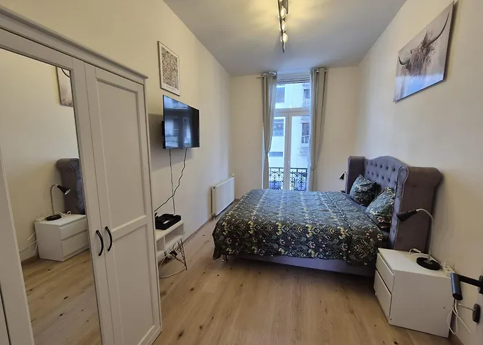 Elegant In Center Of *