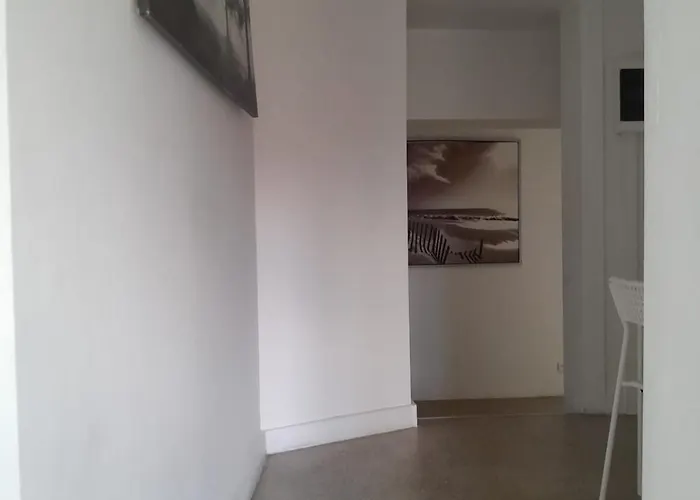 The Boulevard Sleeps 4