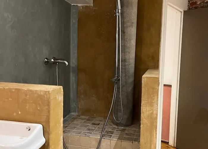 Etonnante Maison Au Style Unique A Bruxelles! *