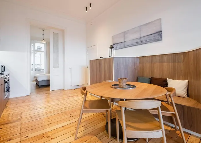 Self Check In For 2 In Heart Of Trendy Saint-gilles アパート *