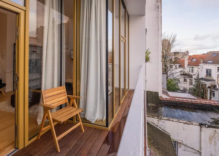 Self Check In For 2 In Heart Of Trendy Saint-gilles