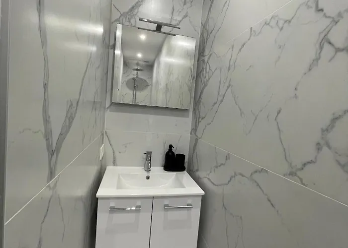 La Perla Apartment *