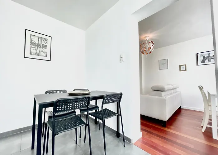 Apartment Cosy Duplex - Eu District