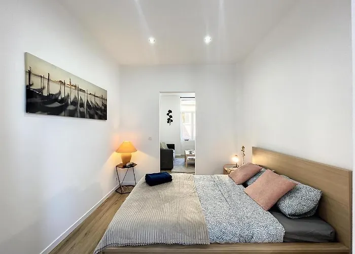 Apartment Cosy Palais Royal Brussels