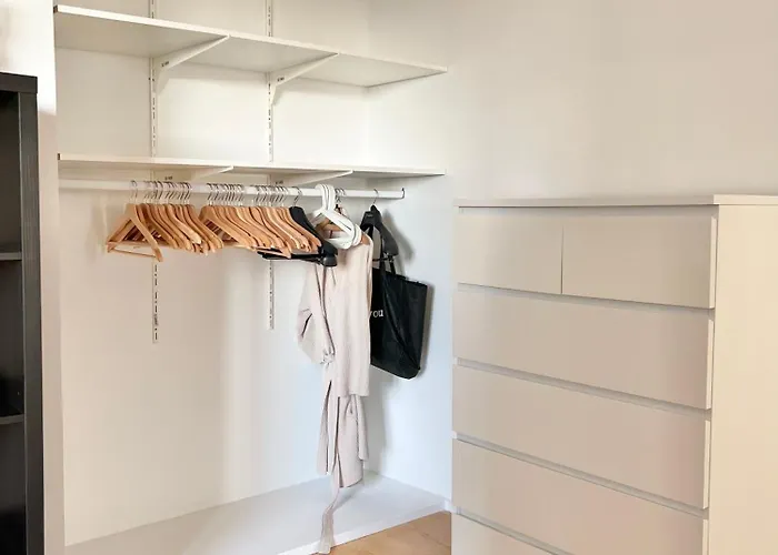 Lovely Loft In Panoramic View! *