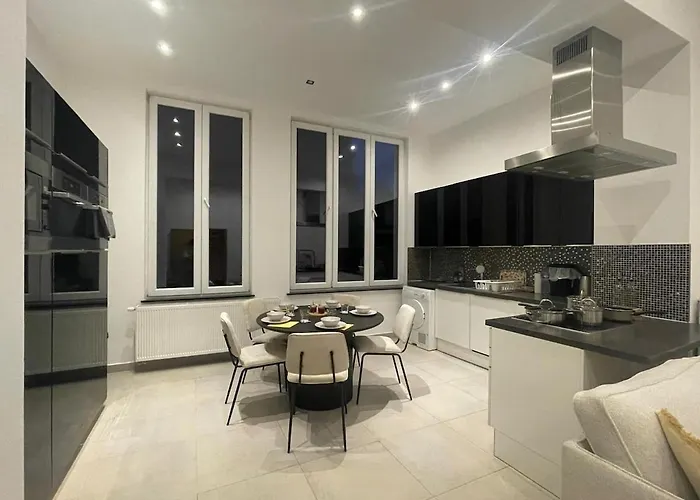 Cozy And Luxurious In Brussels, Laeken Apartment Brüssel