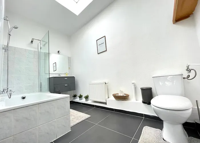 Apartman Beautiful & Charming Eu District