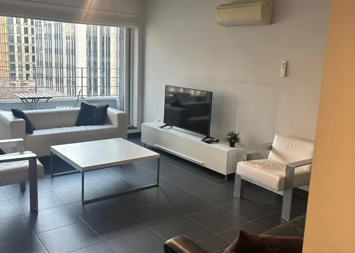 Appartamento Charming With Balcony Views Bruxelles