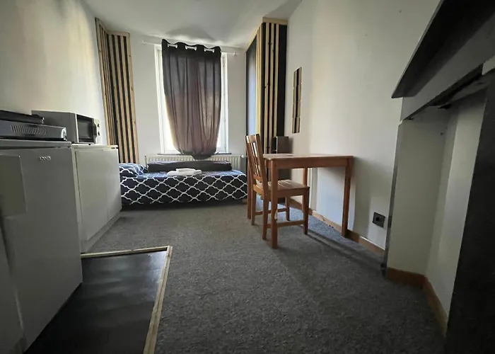 European District Guest house *