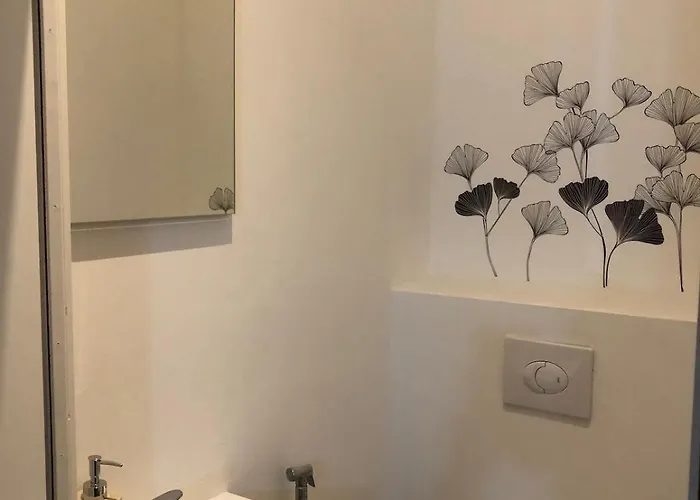 Absolute Charm 3 Bedroom 3 Bathroom With Ac Eu District