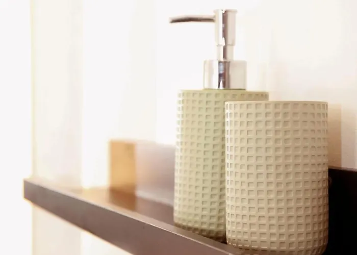 Absolute Charm 3 Bedroom 3 Bathroom With Ac Eu District