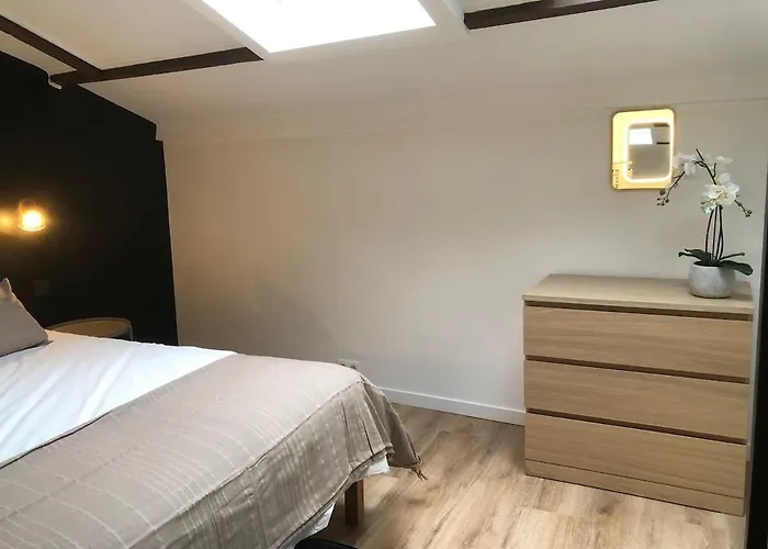 Absolute Charm 3 Bedroom 3 Bathroom With Ac Eu District Appartement