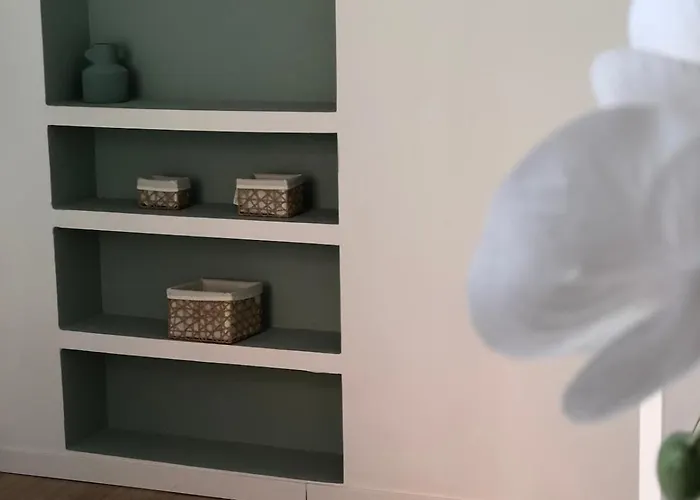 Absolute Charm 3 Bedroom 3 Bathroom With Ac Eu District * Brussel