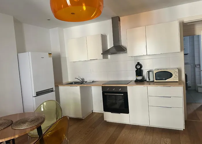 Capitale Apartment *