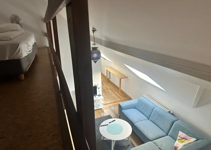 Capitale Apartment *