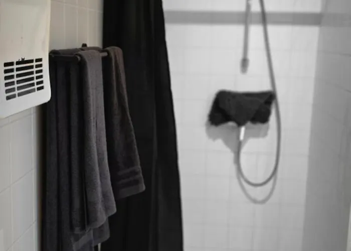 Daire Cosy Jacqmain Brüksel