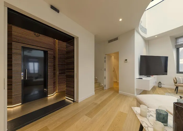 Triplex Penthouse In The Center 公寓式酒店 *