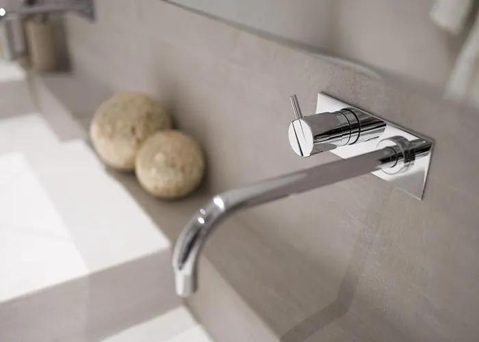 Triplex Penthouse In The Center 公寓式酒店 布鲁塞尔