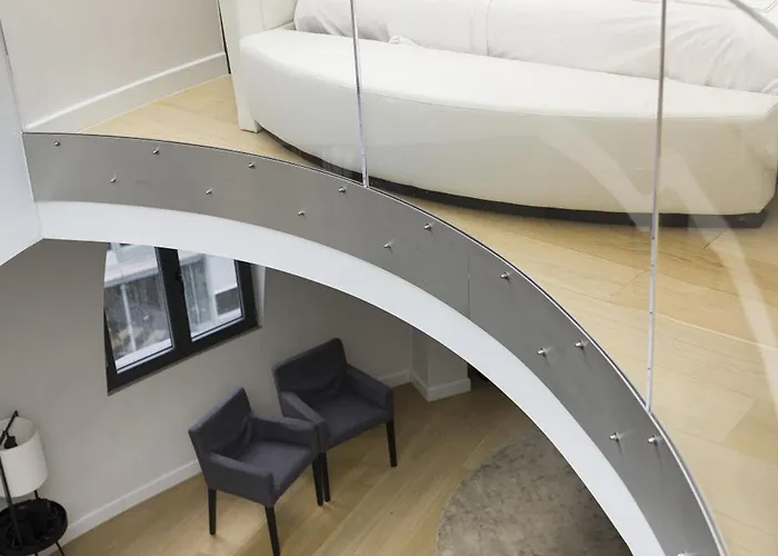 Triplex Penthouse In Centre * Bryssel