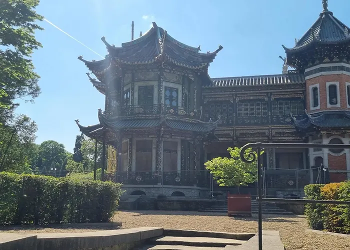 Chinese Pavilion Park - Magnificent *