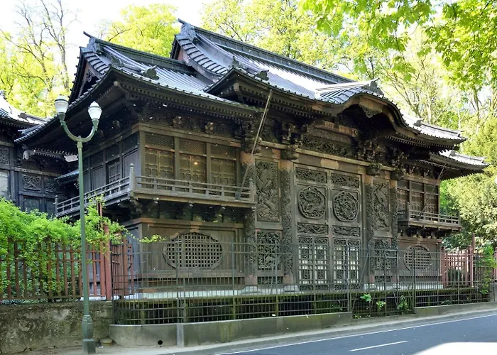 Chinese Pavilion Park - Magnificent * ブリュッセル