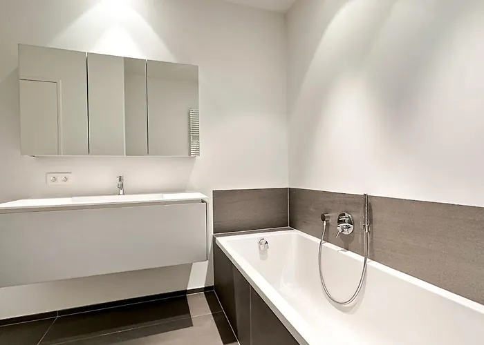 Bed & Breakfast Luxe Escape *