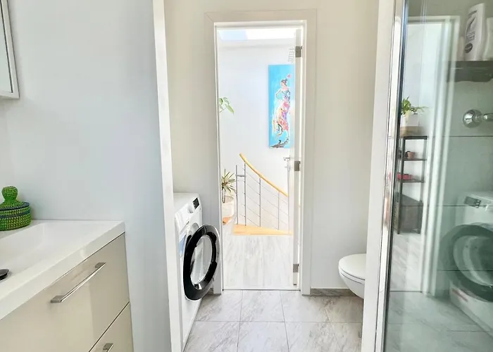 Tiny House Avec Terrasse Privee, 10 Mins Du Centre * Bruksela