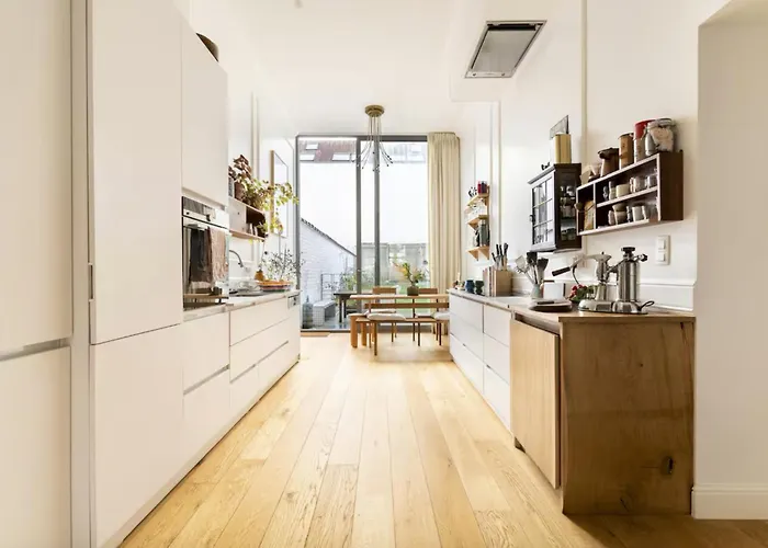 Cozy With Garden בית אירוח בריסל