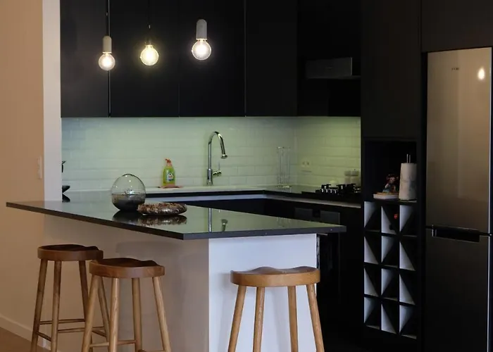 Center Spacious And Apartment *