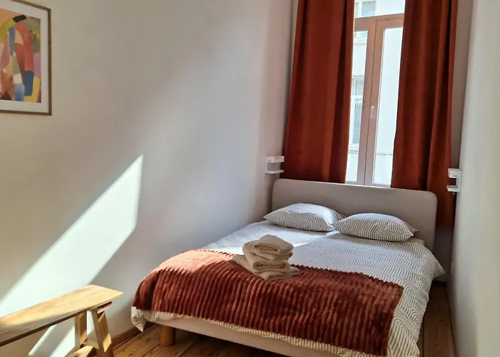 Sainte Catherine Apartment