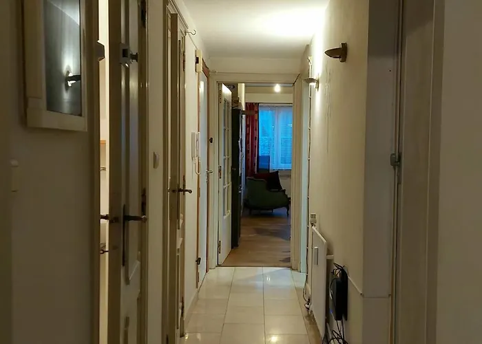 Apartamento Large 1st Floor Apartment, Schaerbeek, *