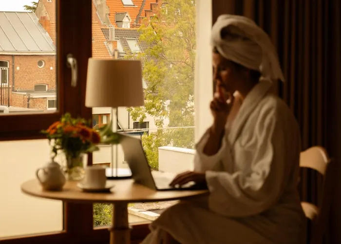 ホテル 9hotel Chelton