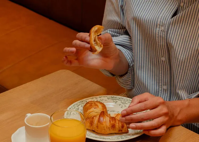 ホテル 9hotel Chelton