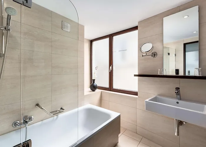 Hotel Nh Grand Place Arenberg