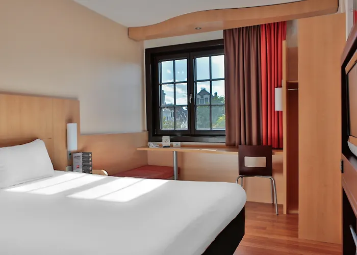 Ibis Off Grand'place Hotel