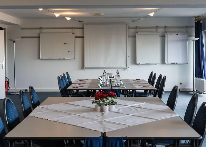 Hotel First Euroflat 4*