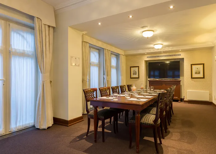 Stanhope By Thon Hotel 5*