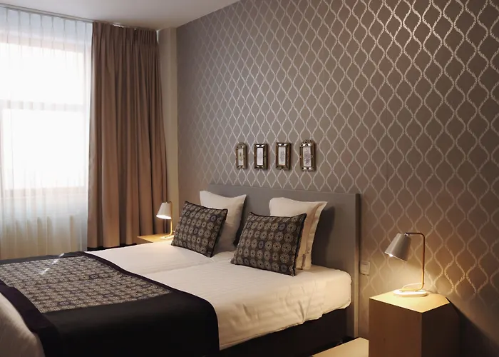 Otel Floris Arlequin Grand-place Brüksel