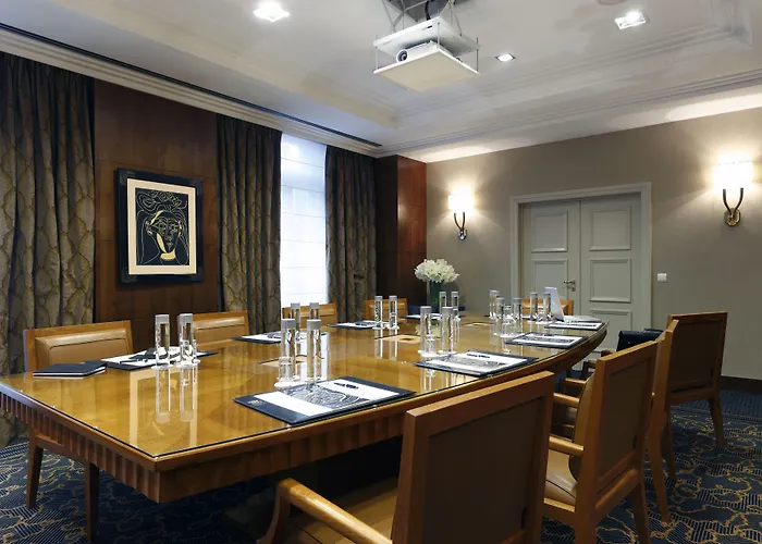 ホテル ル プラザ 5*