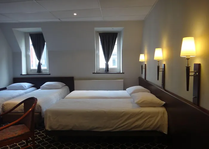 ホテル Safestay Grand Place