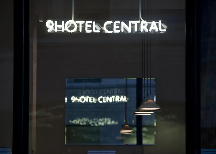9hotel Hotel