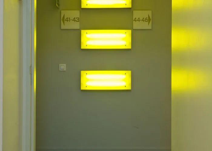 B-aparthotel Grand Place 4* Brussel