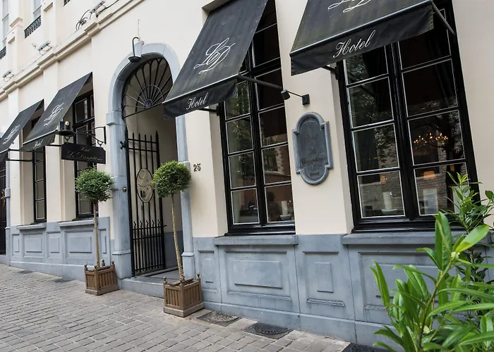 Le Dixseptieme Hotell Bryssel