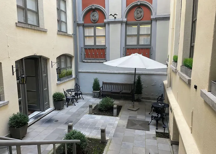 Le Dixseptieme 4* Βρυξέλλες