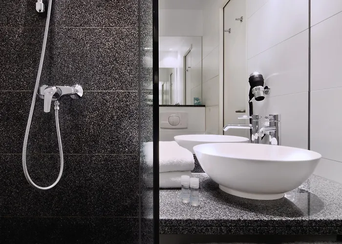 布鲁塞尔一号汽车旅馆 酒店 布鲁塞尔