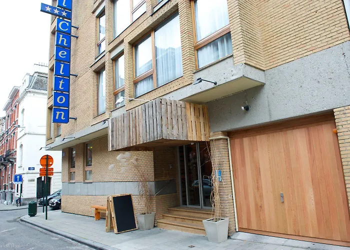 9hotel Chelton Otel Brüksel