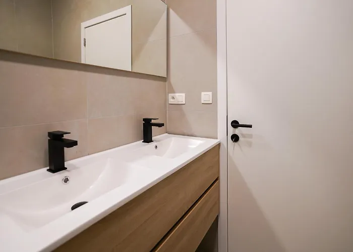 Wayez 3 アパート *