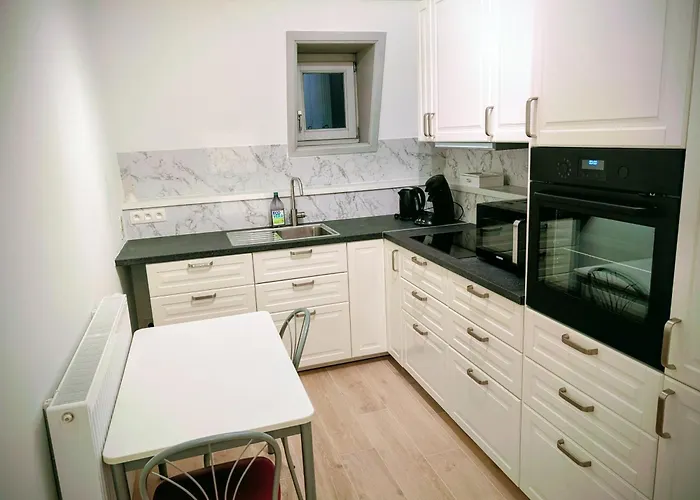 아파트 Duplex 3br Near Supermarkets & Metro