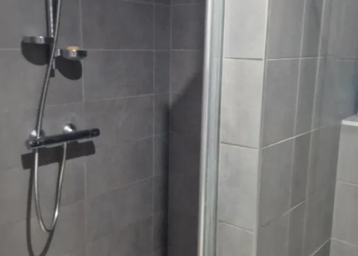 Romantics In Sky 招待所 布鲁塞尔