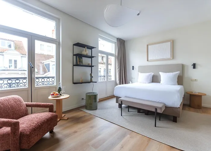 Le Catherine By Sweett 3*